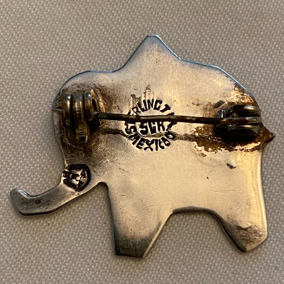 Vintage SCK Taxco Sterling Silver Abalone Elephant Pin Mexico Signed 1' x 1.16" - Picture 4 of 8